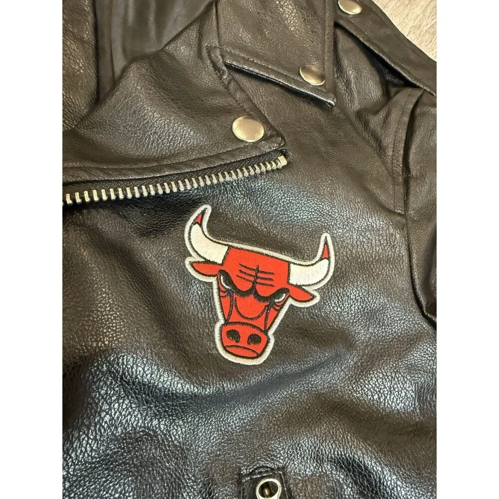 The Wild Collective NBA Chicago Bulls edgy Faux Leather Moto jacket NWT Med - Picture 13 of 14